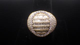 Men's 10K Diamond Cluster Oval Ring Yellow Gold 13g Size 10.5